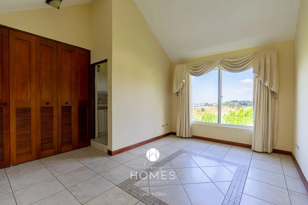 Miniatura del inmueble