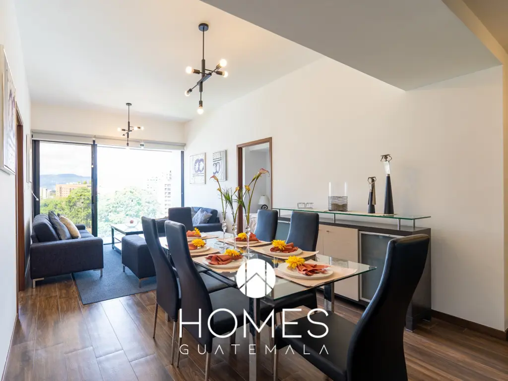 Apartamento Amueblado en Renta, Zona 10.